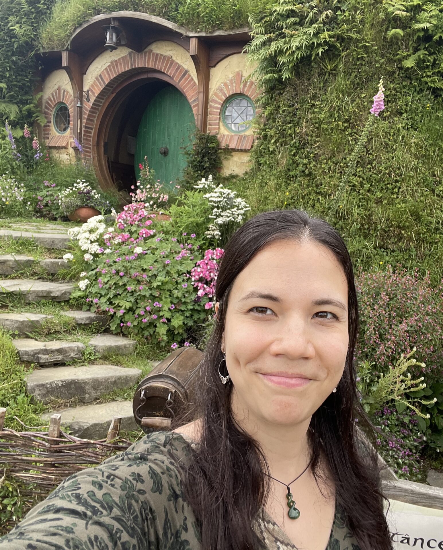 anna hobbiton-Hearts to Humanity Eternal